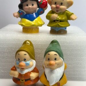 Fisher-Price Colorful Fairy Tale Figures